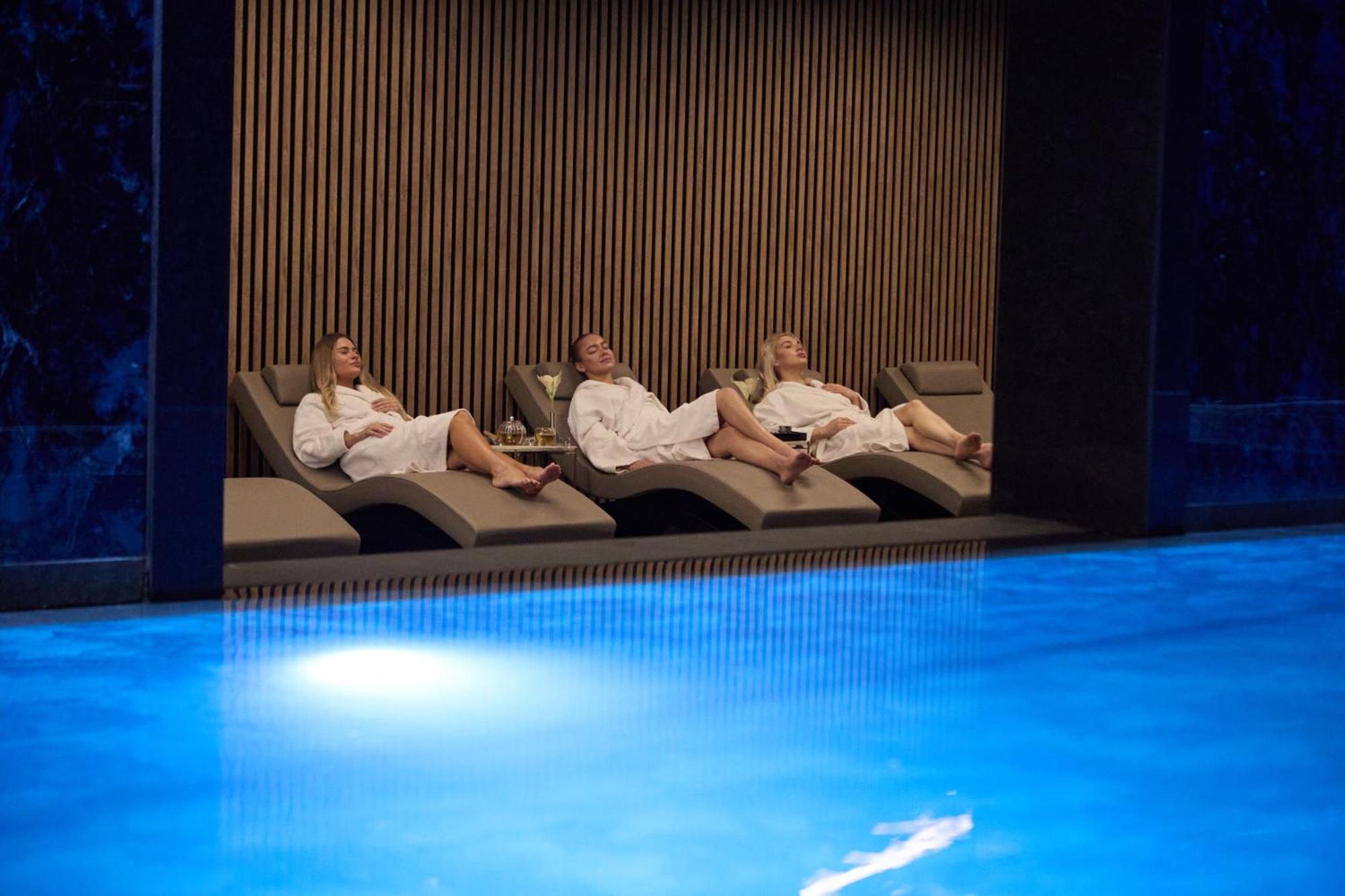 Metropolitan Hotels Анкара Екстериор снимка
